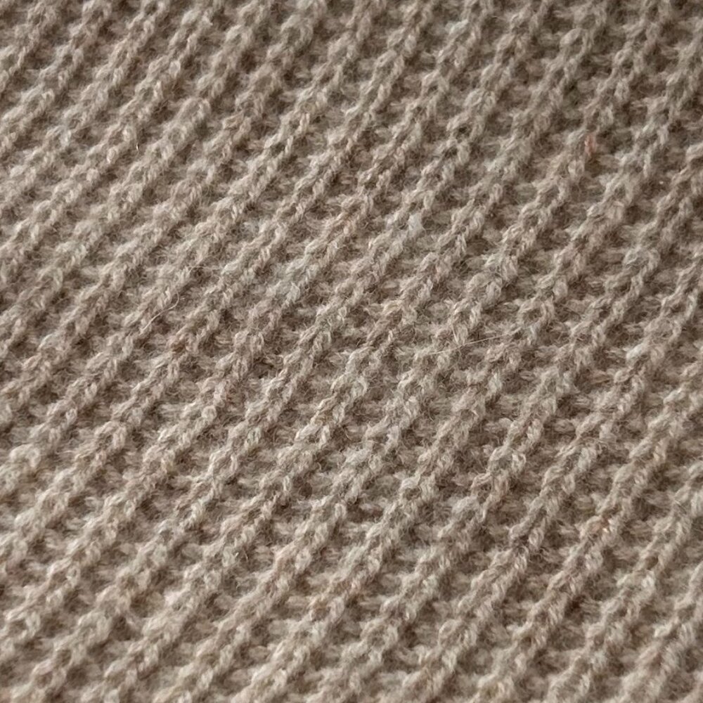 NWT - Garnet Hill Cashmere Scarf - Picture 2 of 2
